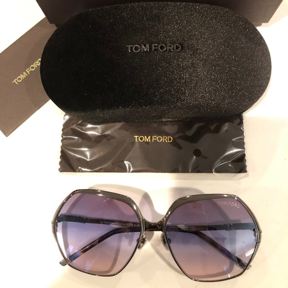 TOM FORD SUNGLASS - Picture 2 of 8